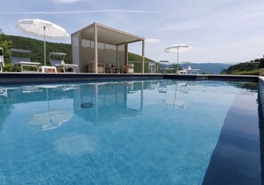 Utomhuspool