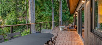 Chuckanut Beachfront Sanctuary