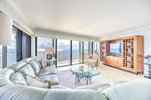 TV - Premier Oceanfront Top Floor Condo With Wraparound Balcony & Windows (Key Colony Beach)
