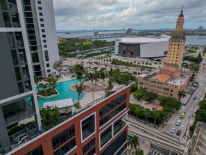 Apartment - Rumrunner Downtown Pool Gym Full Service Tower (Miami)