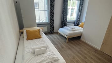 Desk, laptop workspace, iron/ironing board, free WiFi