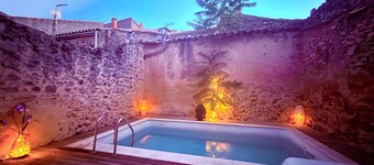 Magnificent charming house with private pool near Narbonne beaches