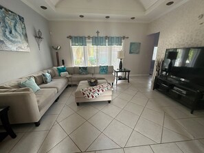 Smart TV, DVD player, stereo