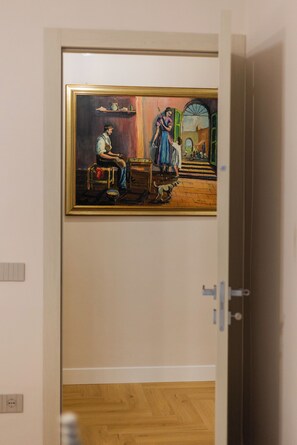 Lägenhet Deluxe - balkong | Vardagsrum | 40-tums smart-tv med kabelkanaler