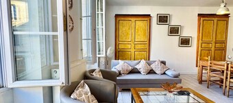 Charming Townhouse in the Heart of Monségur