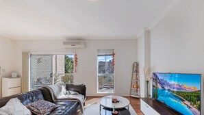 Apartment, 2 Bedrooms (NAL015) | Living area - Kozyguru | Allawah | 2 Bed Kozy Apartment (Allawah)