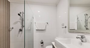 Apartment, 2 Bedrooms (NAL015) | Bathroom | Shower, towels, toilet paper - Kozyguru | Allawah | 2 Bed Kozy Apartment (Allawah)