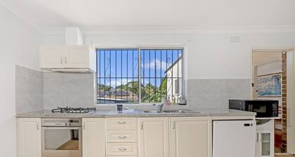Kozyguru | Ashfield | Cozy 4 Bedroom House