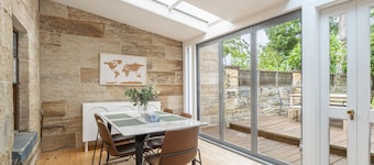 Kozyguru | Balmain | Charming 3 Room Cottage