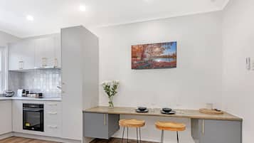 Studio (NBD242) | Living area