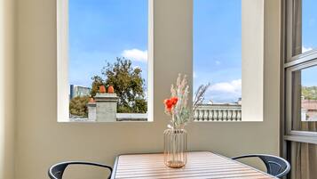 Apartment, 1 Bedroom (NCH084) | Terrace/patio