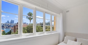 2 bedrooms, individually decorated, individually furnished, free WiFi