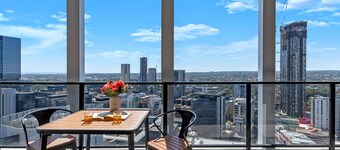 Kozyguru | Parramatta 2 Bed Apt With Parking