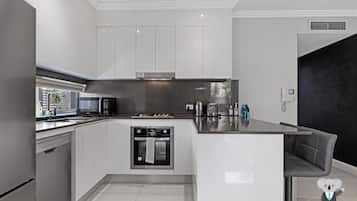 Classic Apartment, 2 Bedrooms (NRY241) | Private kitchen | Microwave, oven, stovetop, cookware/dishes/utensils
