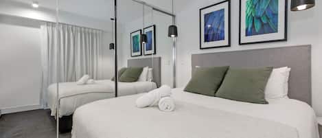 Classic Apartment, 1 Bedroom (NSH533) | 1 bedroom, individually decorated, individually furnished, free WiFi