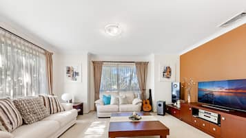 House, 4 Bedrooms (NWE039) | Living area | TV
