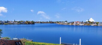 Kozyguru | Mermaid Waters | Waterfront With Private Jetty