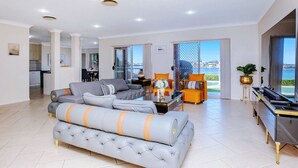 Ferienhaus, 5 Schlafzimmer (QMW019) | Wohnbereich