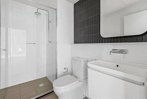 Apartment, 1 Bedroom (VCO009) | Bathroom - Kozyguru | Collingwood | Stylish 1 Bed Apt (Collingwood)