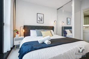 Design Apartment, 2 Bedrooms (VME028-4403)