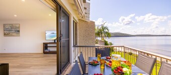 The Pelicans 6, 53 Soldiers Point Rd - stunning waterfront unit