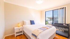 4 bedrooms, iron/ironing board, travel cot, free WiFi