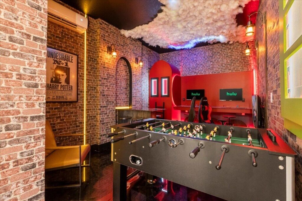 Spielezimmer