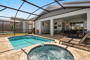 Pool - 7 Bedrooms / 4.5 Bathrooms / Solara (2347CS) (Kissimmee)