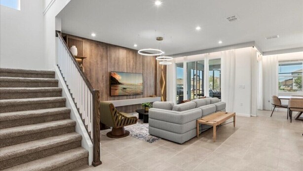 Living area - 7 Bedrooms / 4.5 Bathrooms / Solara (2347CS) (Kissimmee)