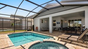Pool - 7 Bedrooms / 4.5 Bathrooms / Solara (2347CS) (Kissimmee)