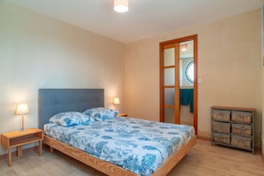 3 bedrooms, iron/ironing board, free WiFi - Longère de Kerchéré - 400m de la plage (Clohars-Carnoët)