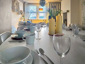 Dining - 4 bedroom accommodation in St Bees (St Bees)