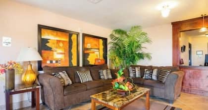 Franklin Inn & Suites