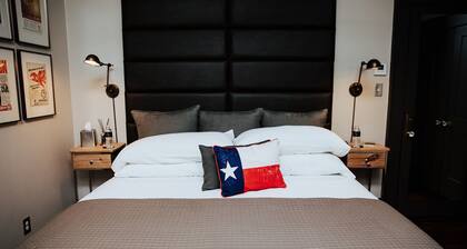 Industrial-Chic King Suite | Boutique BnB Near Deep Ellum & Downtown Dallas