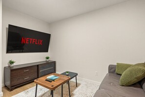 TV connectée, espaces bureaux