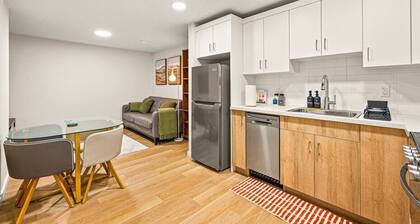 Free Banff Pass • Tranquil 2BR Retreat w/ Netflix