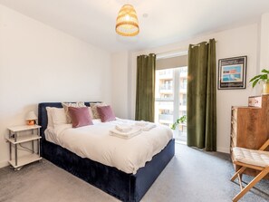 1 camera, ferro/asse da stiro, Wi-Fi gratuito, lenzuola