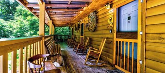 Wolf Ledge Cabin at Ponderosa