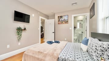 3 dormitorios, tabla de planchar con plancha, wifi gratis y ropa de cama