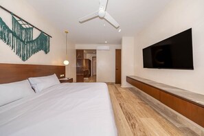 2 bedrooms, WiFi, bed sheets - Lux 2BR w/ Rooftop Pool + private balcony (Tulum)