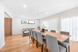 Dining - Gully & Tide (Aireys Inlet)