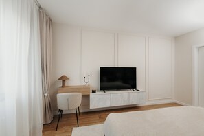 2 dormitorios, tabla de planchar con plancha, wifi y ropa de cama