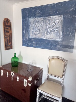 Interior - Charming 1-bedroom apartment in amazing Angra do Heroísmo with WiFi (Angra do Heroísmo)