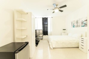 2 habitaciones, wifi gratis y ropa de cama 