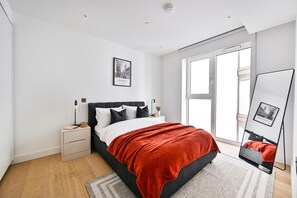 2 bedrooms, iron/ironing board, Internet, bed sheets