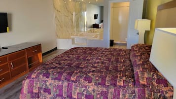 Honeymoon Suite | Desk, free WiFi