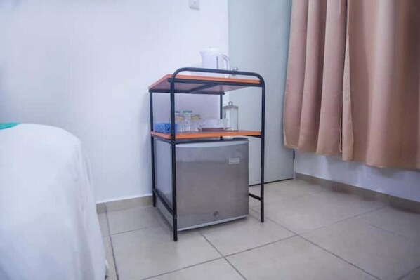 1 dormitori, wifi i roba de llit 