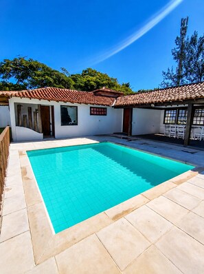 Unclassified image, 2 of 38, button - Bz46 Casa 150 metros da praia 5 suites (Buzios)