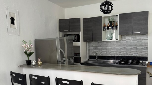 Private kitchen - Stylish apartment in laurels, premium location! (Medellín)
