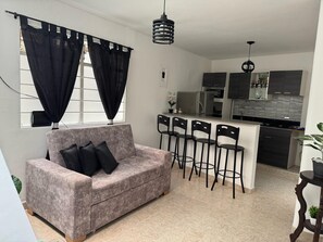 Living area - Stylish apartment in laurels, premium location! (Medellín)